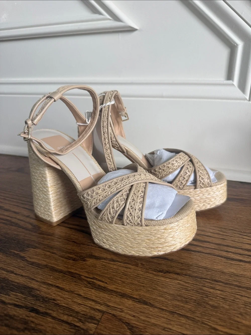 Dolce Vita Danila Cross Hatch Raffia Platform Sandals - Beige